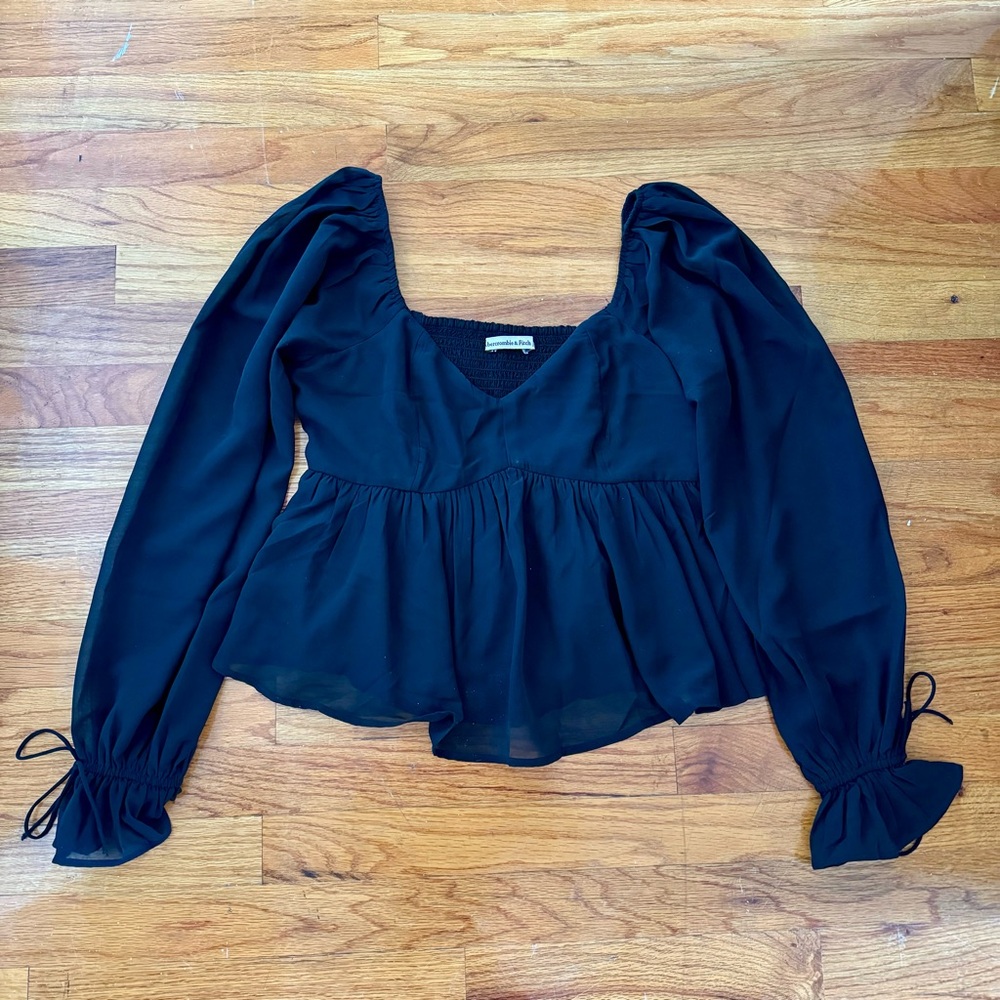 Abercrombie & Fitch Babydoll Puff Sleeve Top